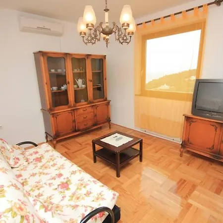 Apartments With A Parking Space Mali Losinj * Mali Losinj