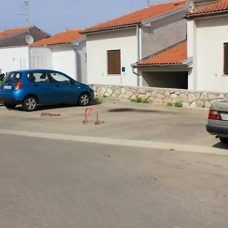 With A Parking Space Lägenhet Mali Lošinj