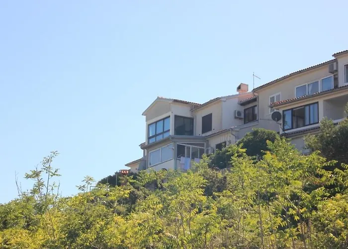 With A Parking Space Apartament Mali Lošinj